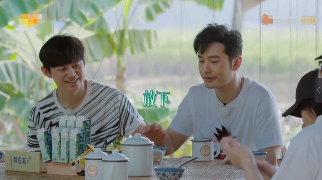 「the nine」《向往的生活》缺少劳动尽是享受,喝奶当喝水,平凡人消费不起