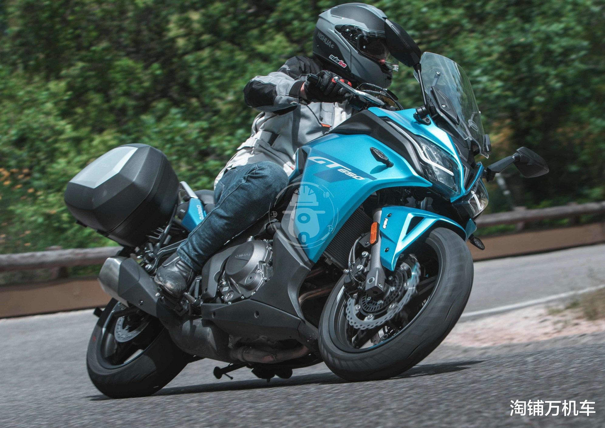 春风650|仿赛外观下的长途利器 颜值品质的双重输出 春风650GT浅析