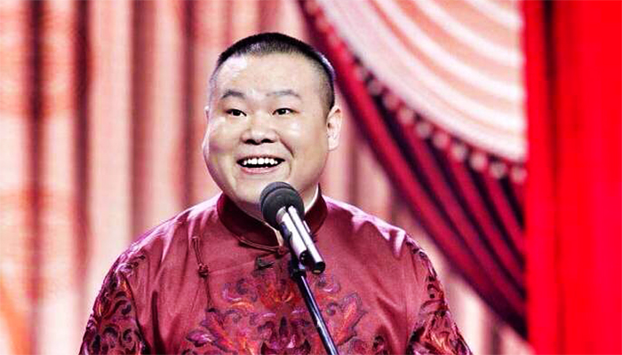 郭德纲|郭德纲为何不再捧他，转身去捧岳云鹏、张云雷？网友：膨胀过头，就得治！