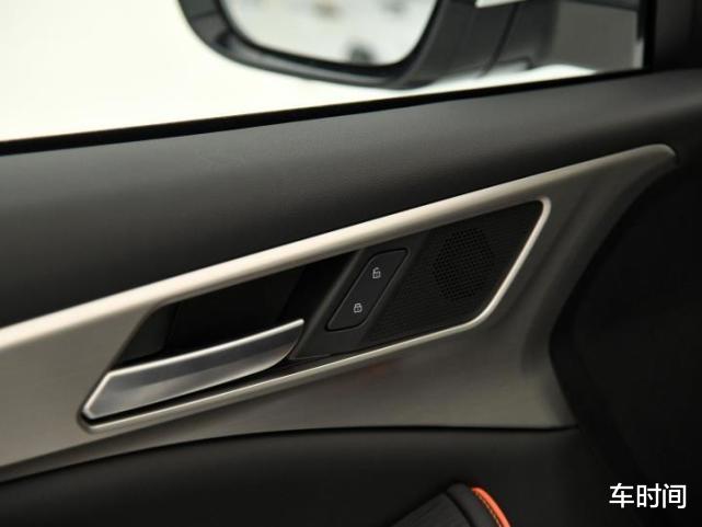 哈弗f7|国产又一“黑马”来袭！2.0T压榨385牛米，跌至8万多，已成爆款