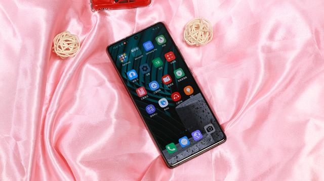 摄像头|游戏拍照两不误,三星Galaxy A71诠释新姿态