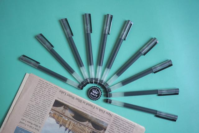 乔布斯|雷军老罗都推荐的9块9元巨能写中性笔，你用过没？