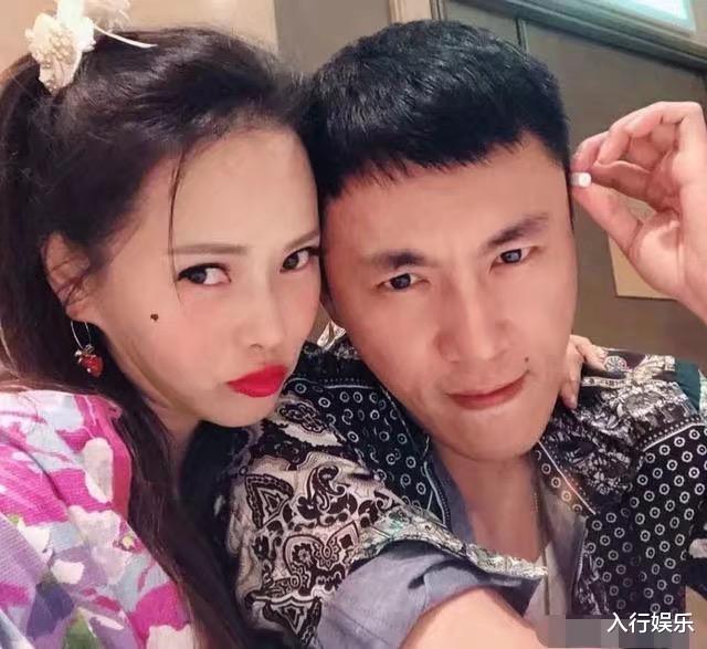 伊能静|伊能静自食其果?网爆和姐姐节目组没谈拢闹掰,后面镜头全被删