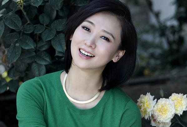 [王晶]被王晶骗去拍片与前夫反目成仇，后来沦落到小县城商演维持生计！