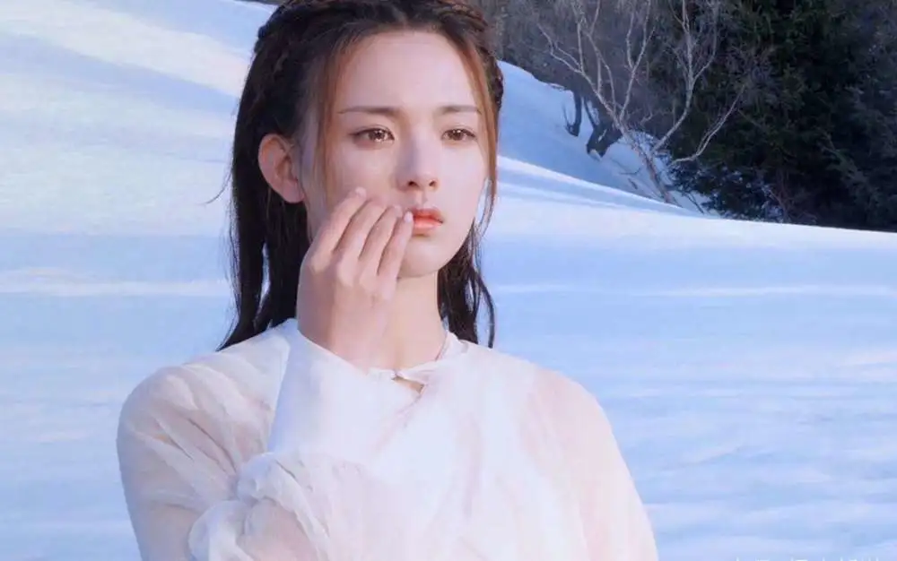 「杨超越」杨超越霸屏?翻拍《浪漫满屋》,主演影版《花千骨》还有网传的《庆余年2》叶轻眉???