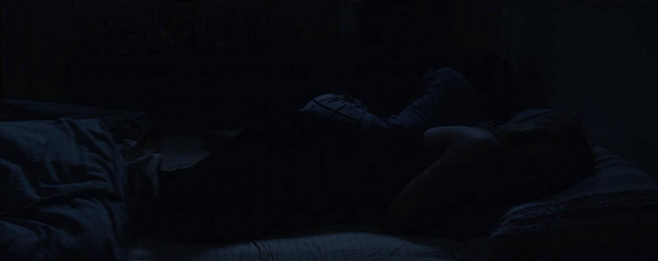 透明人魔▲近期热门的恐怖片中,这部最让人害怕!