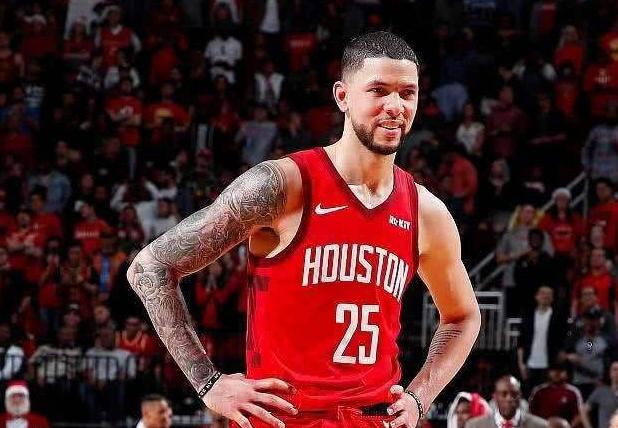 火箭队|爆砍20+3在场却是“0”作用！火箭酝酿交易，或追12+3铁闸！