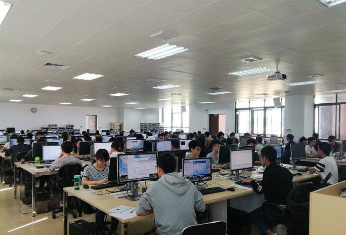 高校|高校打电话要求调剂专业,考生该不该选择被调剂,看过来人怎么说