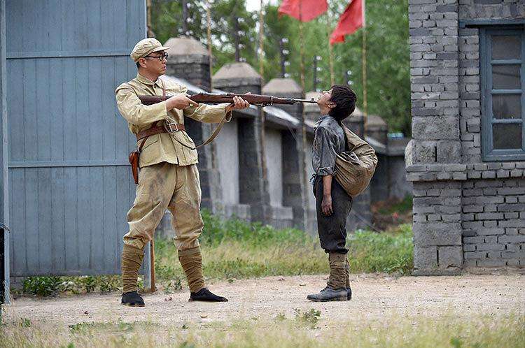 [八路军]日本也出了抗日片，里面的八路军什么样？网友：太真实！