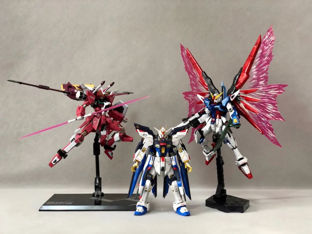 宫崎骏|欣赏：Destiny系列三大主角机终齐聚