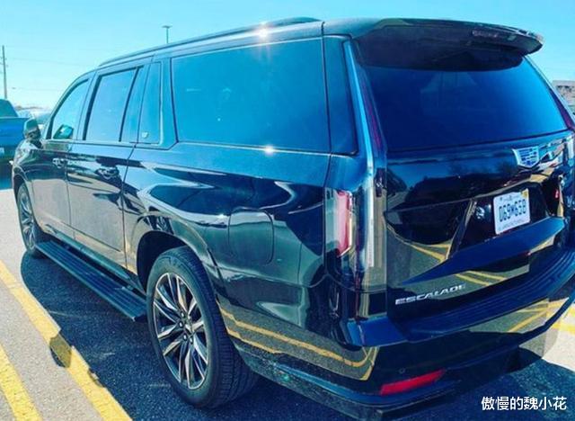 凯雷德|凯迪拉克“超级巨无霸”到港，双仪表盘堪比飞机驾驶舱！