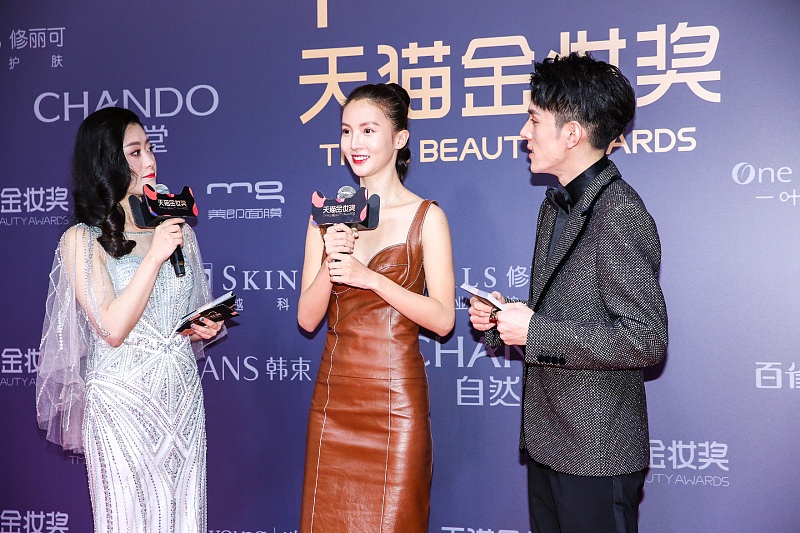 金靖|金靖和李家琦“炸”了直播间？这对CP我磕了