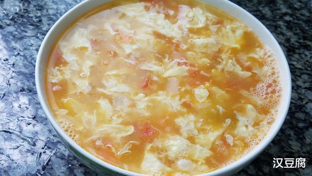 #番茄鸡蛋汤#西红柿鸡蛋汤看着简单，原来也有诀窍，这样做又好看又好喝