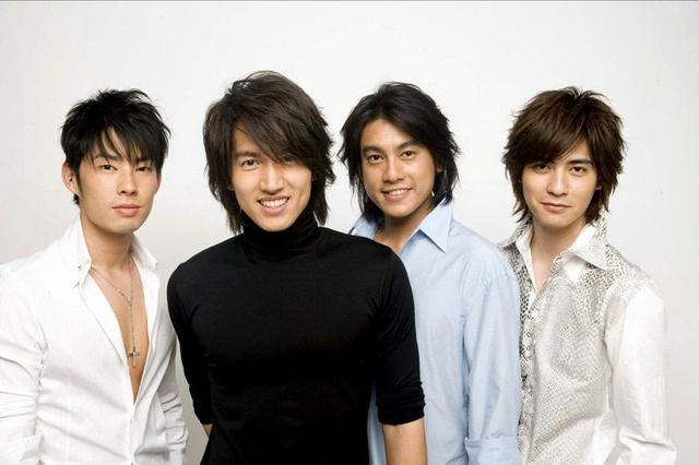 周杰伦@百大华语歌手榜：周杰伦第三，刘德华第十七，TFBOYS第九十一