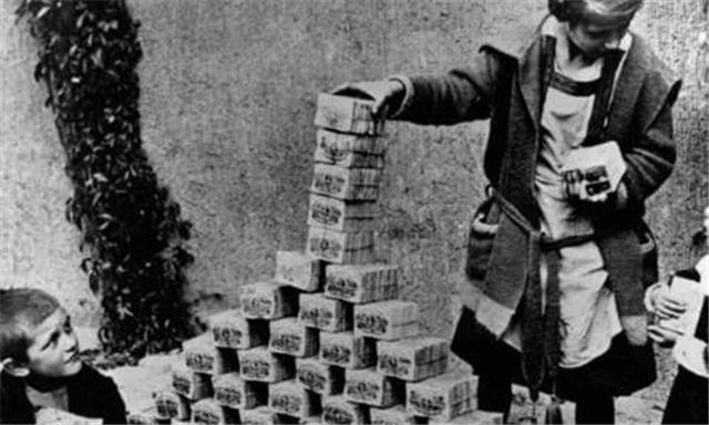 通货膨胀|一旦通货膨胀，历史证明只有它才是“硬通货”，房子黄金一文不值