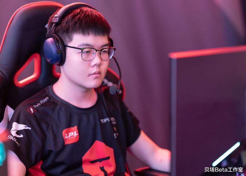 【jkl】LMS网友热议TES夺冠：TES买JKL划算到不行！FPX输在下路差距