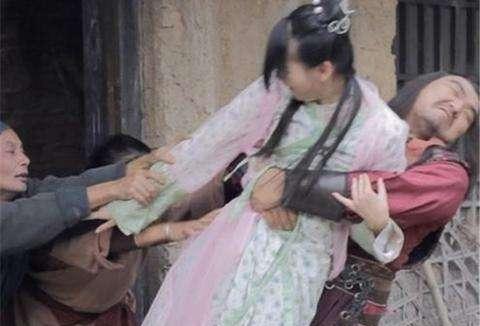 「」他是陕南恶匪，也是国军将领，600多姑娘遭毒手，亲人都不放过