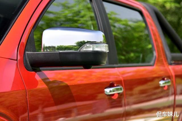 黄海n3|国产版大皮卡来了，可选配纯金色，长近5米6+分时四驱，性价比高