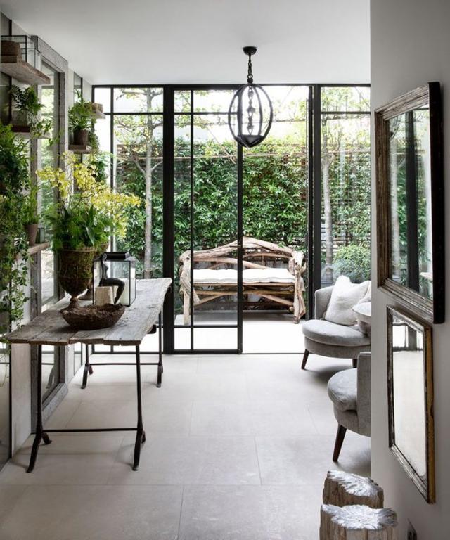 |法国闹市中的世外桃源爆火网络!网友看呆:感觉自己家白装了