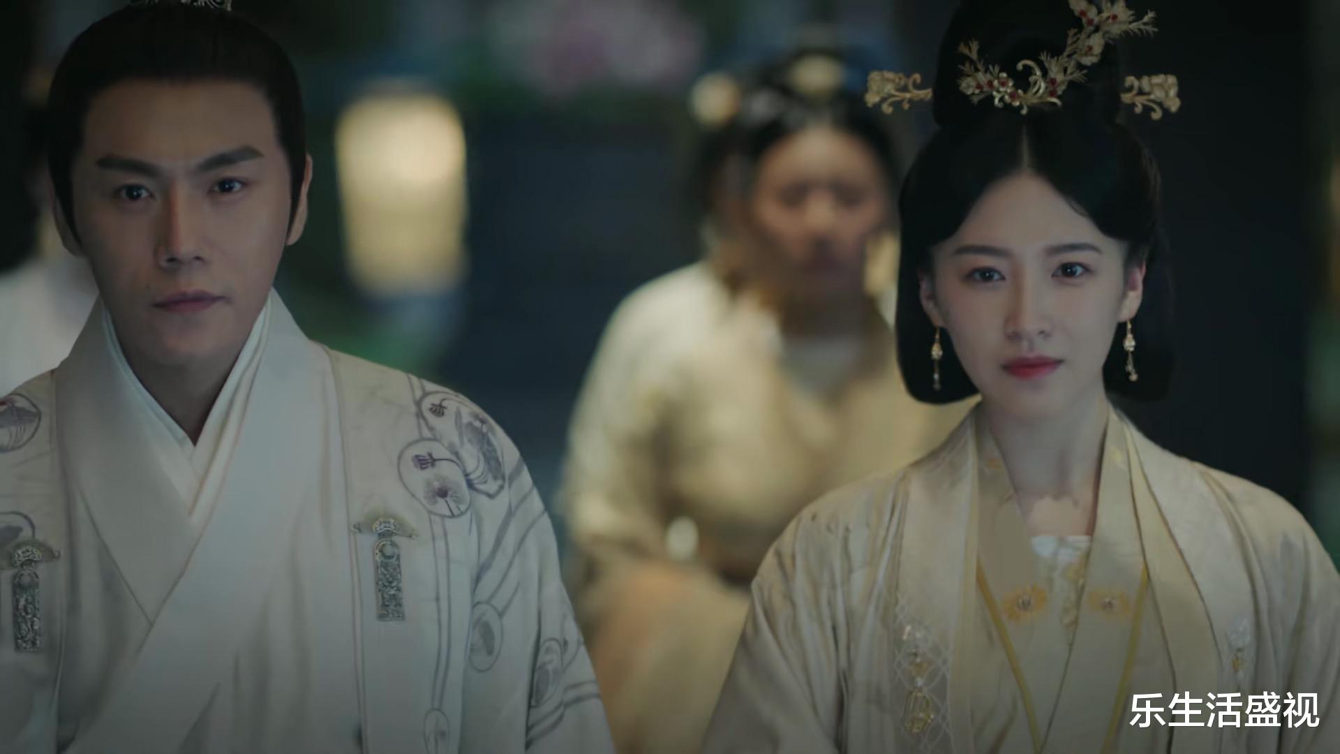 王为|《锦绣南歌》彭城王为骊歌画眉,骊歌满脸幸福,王妃看到后彻底黑化