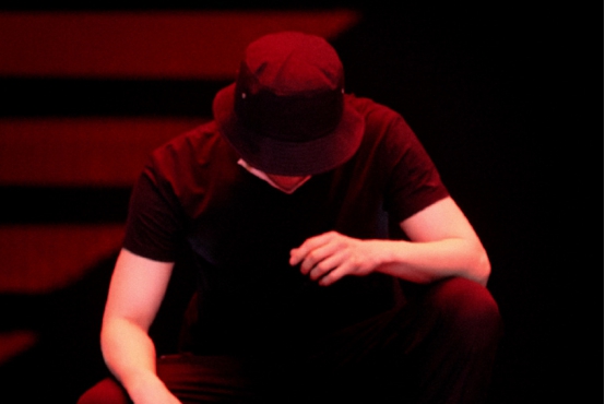 张艺兴|张艺兴敢于打破舒适圈,他的专辑歌曲质量高,从不划水