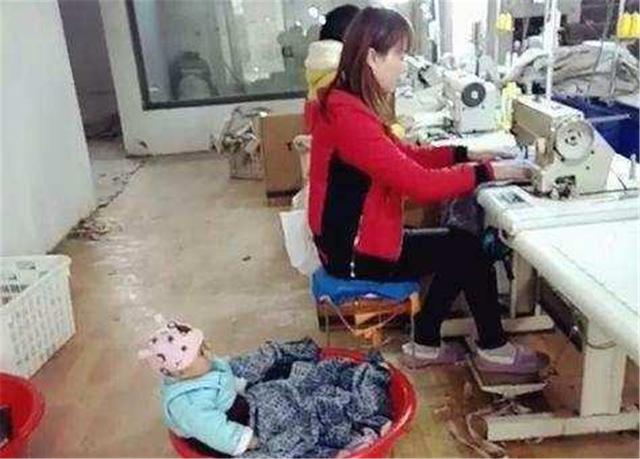 全职妈妈|“再穷也要自己带孩子”,家里花销越来越多,宝妈矛盾了