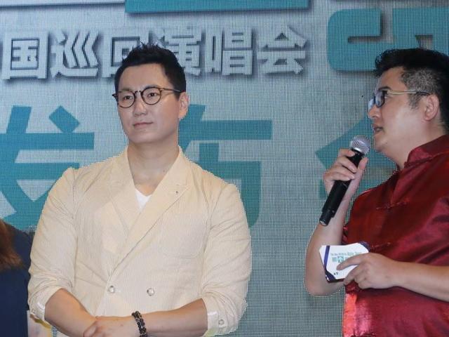 「郑淳元」过气歌手重回韩国乐坛,指导过多位优秀歌手,形象与声音完全不符