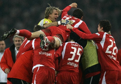 『斯图加特队』5月29日02：30德乙降班马之战前瞻-斯图加特VS汉堡