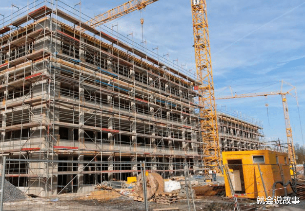 就会说故事 儿子失踪，父亲追影子到河边，下来陪俺可好？