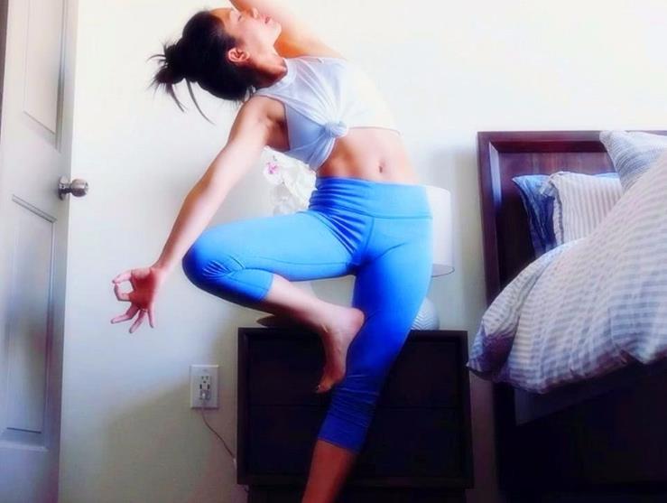 「糖尿病」如何练就好身材？这些瑜伽体式要多练，减掉多余赘肉，修缮线条