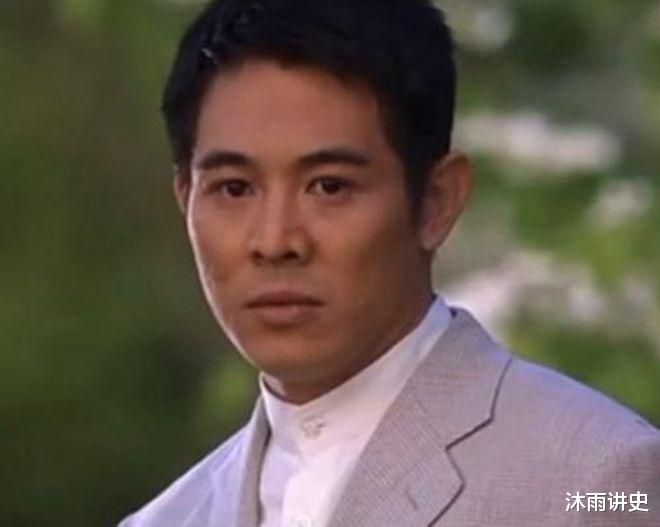 「李连杰」曾追求李连杰被拒绝，后转外国国籍又回国发展，今56岁成女强人！