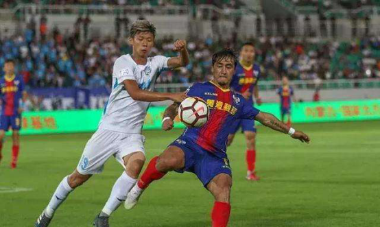 【山东鲁能】鲁能最神秘的本土强援亮相，表现却不堪重用，引发球迷集体质疑