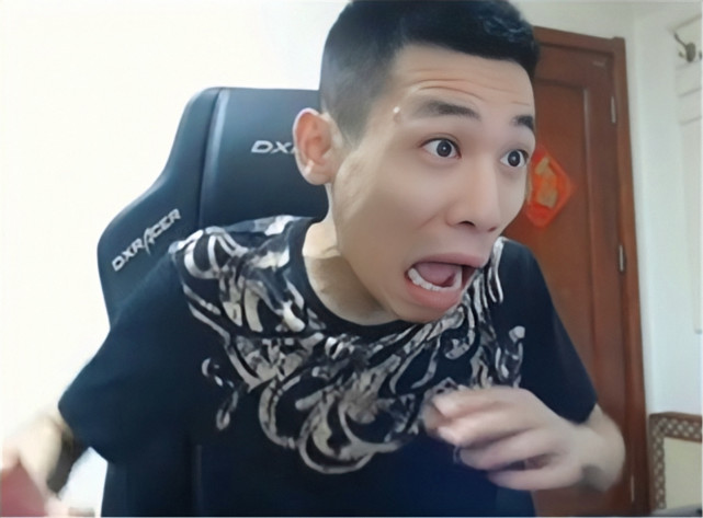 旭旭宝宝|DNF:似雨幽离剑宗打桩纪录太高,吓坏旭旭宝宝,20秒3万亿