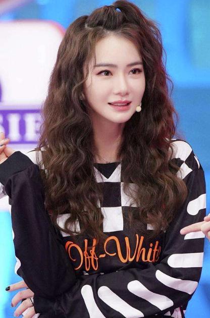 洗发水|被称为“国宝级”的洗发水，总因低价被忽略，戚薇：我都用8年了