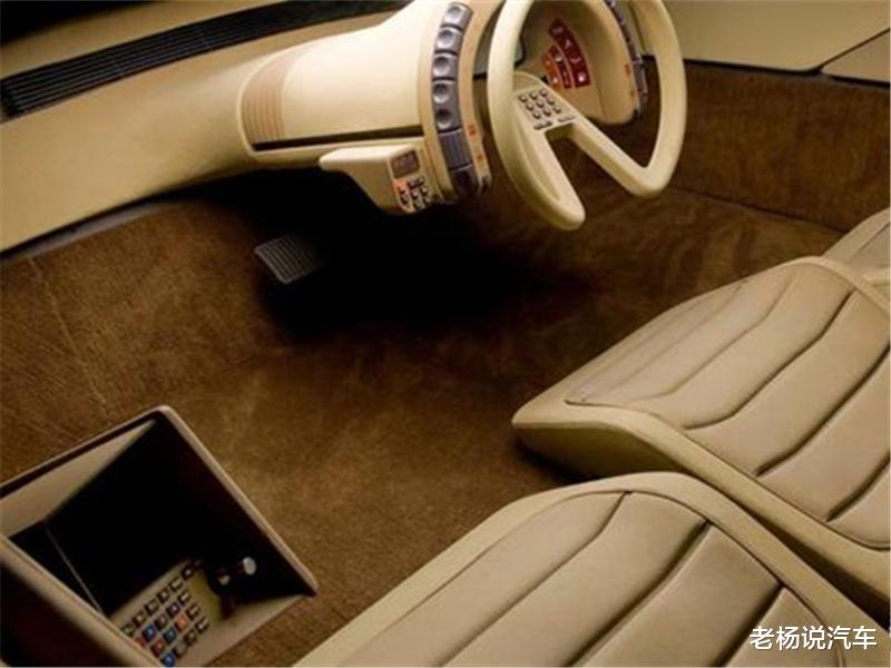 雪铁龙|看到这台40年前的雪铁龙后,终于明白了法国为啥是“浪漫之都”!