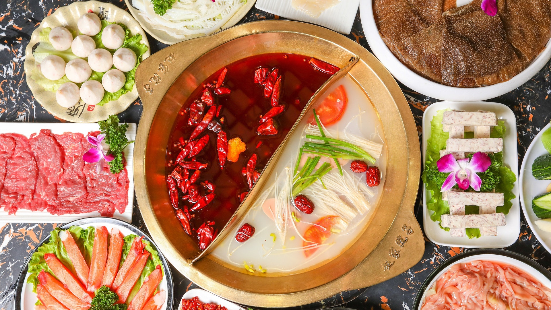 火锅|吃火锅时，高级吃货从不点这3个菜，服务员：咱老板自己都不吃