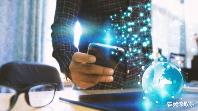 |又一手机巨头跌落神坛！曾是身份的象征，如今“999大甩卖”都没人要