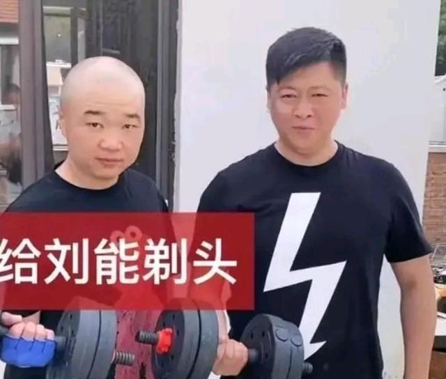 刘能|王小利带发出镜实锤角色被换一事,看到新“刘能”,我还是弃剧吧