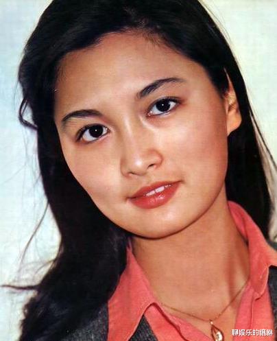 殷亭如|她曾红极一时，却在巅峰时选择出国留学，后客死异乡，享年62岁