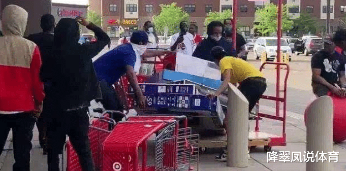 美国▲黑人目的“浮出水面”？亚洲多国已发生黑人暴动！这是要“占领”全球？