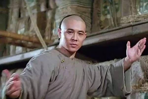 「李连杰」李连杰接手“赌王五太”后几次濒临死亡：大小便失禁，愿花100万续命