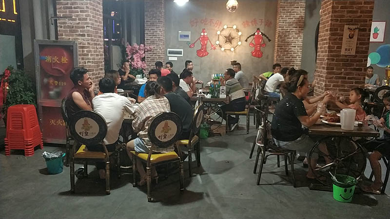 ：高考前吃小龙虾，营养又解压—皇仕虾皇