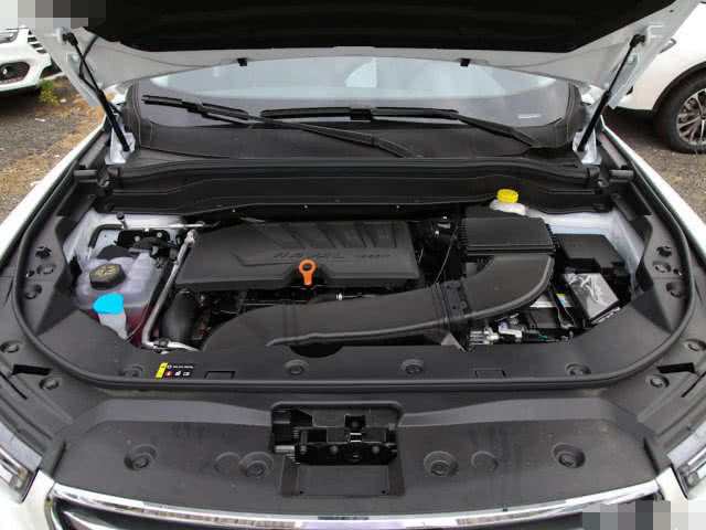 『哈弗H6』“销量王”哈弗H6终于换代，动力有望2.0T，科技感极强