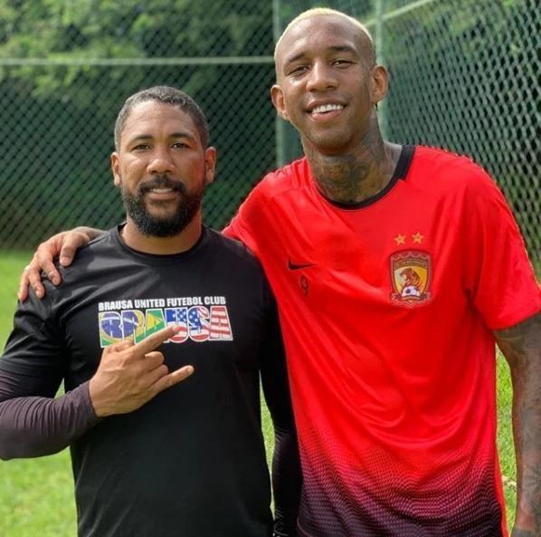 「武磊」恒大又一巨星回归?曝塔利斯卡出发回中国,或沿用包机模式卡帅迎最强阵