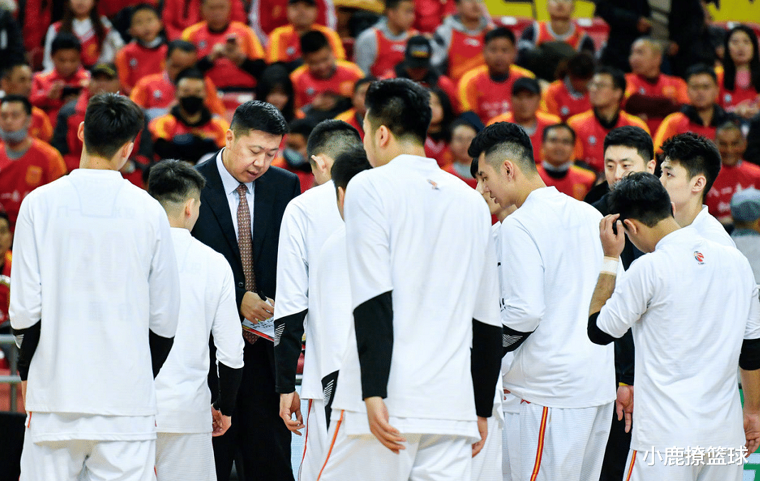 『八一男篮』八一重磅签约完成！男篮名宿正式加盟辅佐王治郅，能带来惊喜吗？