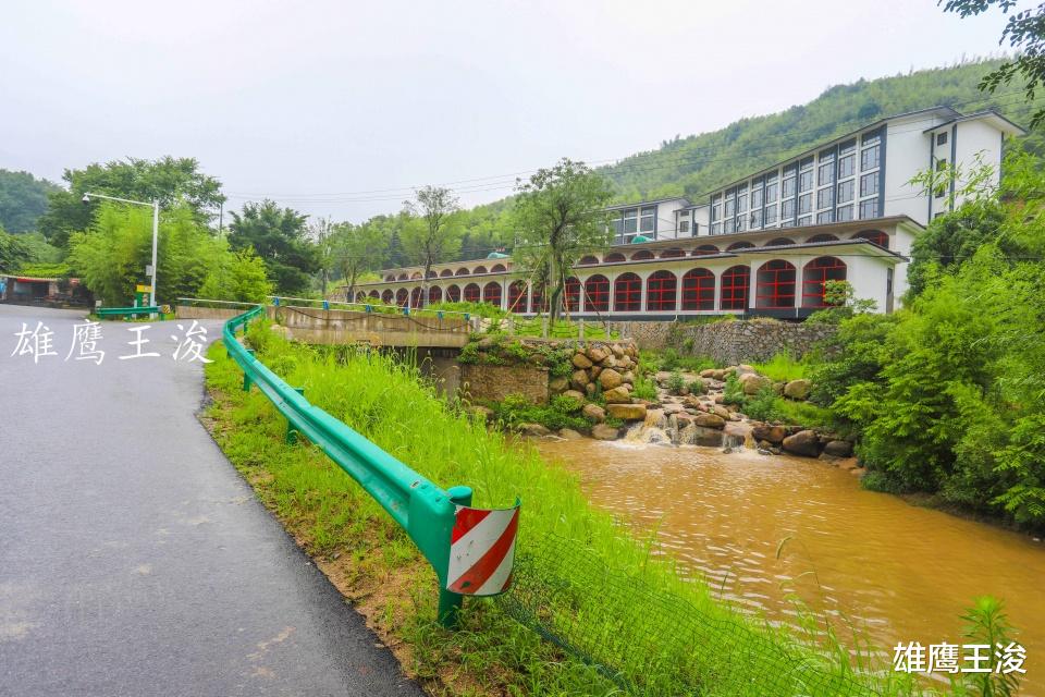 「灵山」藏在皖苏浙交界处的避暑天堂，瀑布成群、气温宜人，知道的人不多