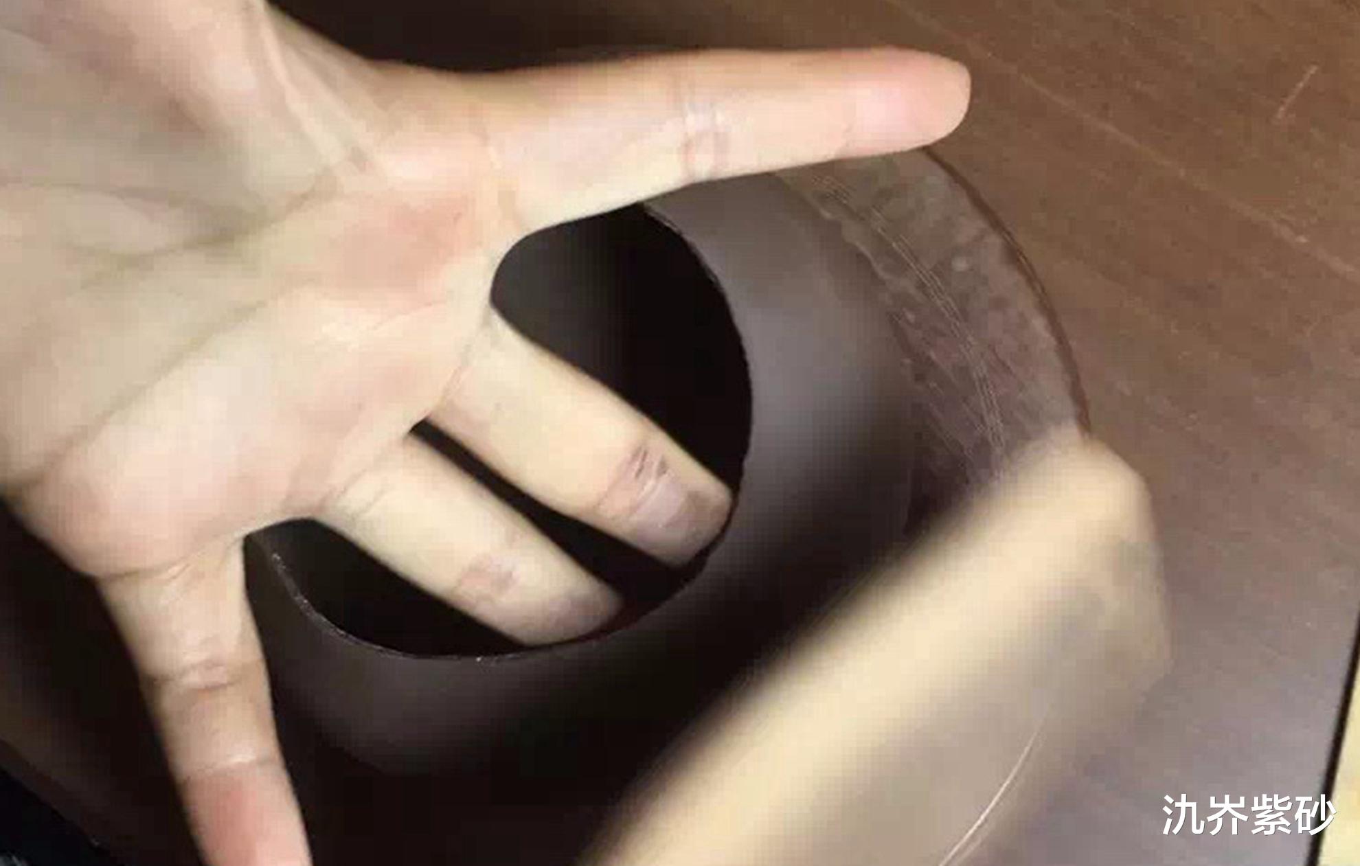 |全手工紫砂壶作伪实例：明明是把半手工，多个内壁章，多坑2000块！