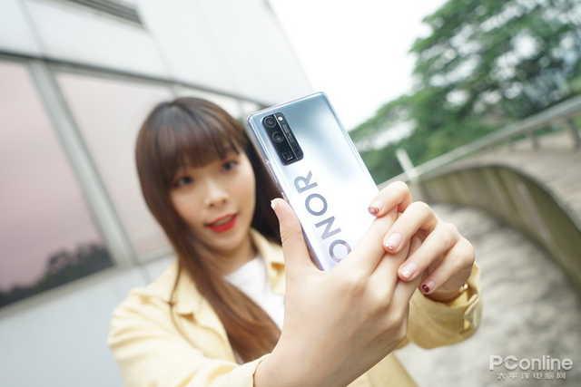 5g手机|5G手机到底有多香?快来看5G手机大比拼