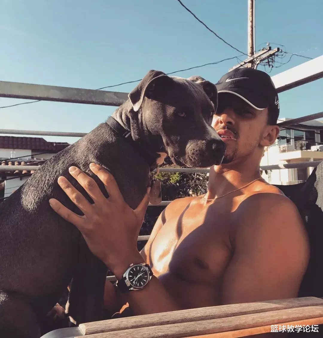 「快船队」快船主力后卫确诊！湖人别高兴得太早！这一次，霍华德也回不来了