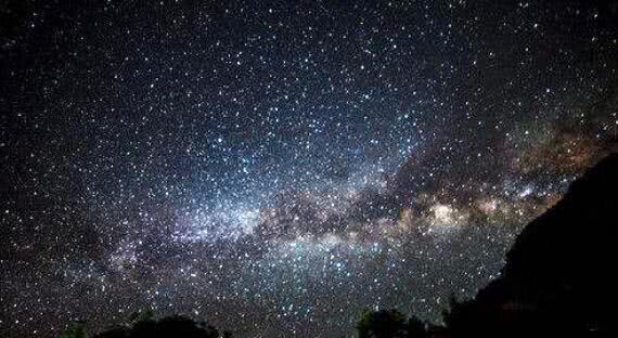 [科学家]科学家发现宇宙正在慢慢地将地球孤立，而我们人类却毫无办法